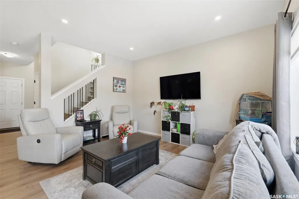 1019 Childers Court Saskatoon SK S7L 6T8