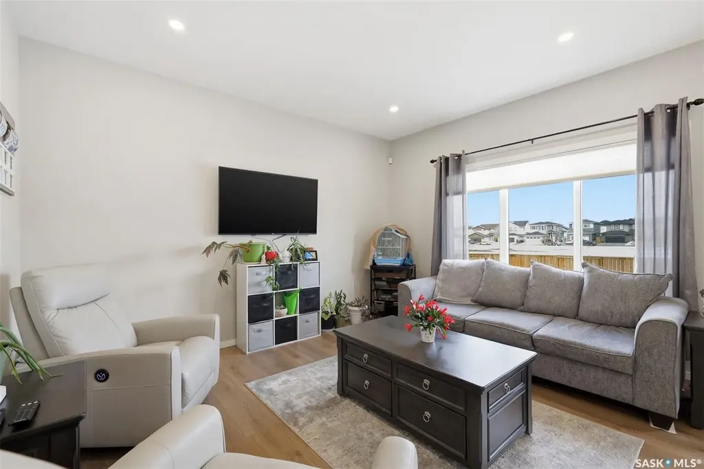 1019 Childers Court Saskatoon SK S7L 6T8