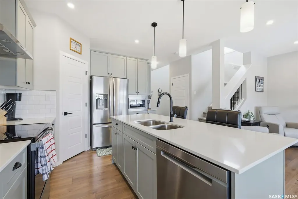 1019 Childers Court Saskatoon SK S7L 6T8