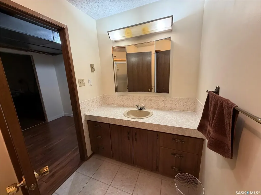 211 Pipestone Avenue Wawota SK S0G 5A0
