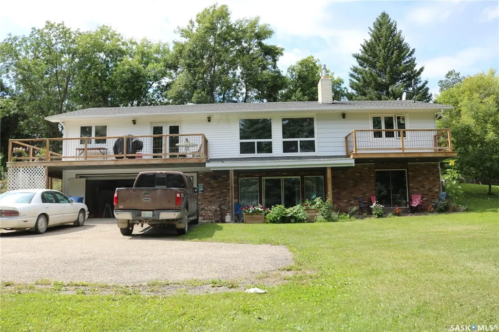 211 Pipestone Avenue Wawota SK S0G 5A0