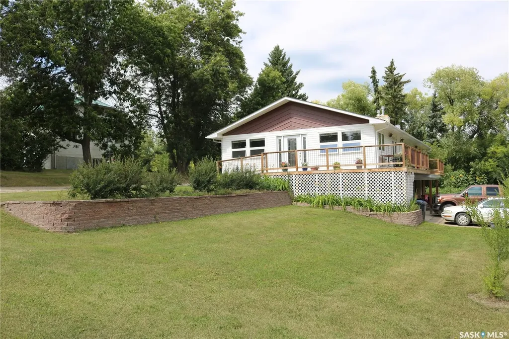 211 Pipestone Avenue Wawota SK S0G 5A0