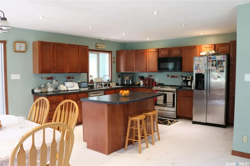 211 Pipestone Avenue Wawota SK S0G 5A0