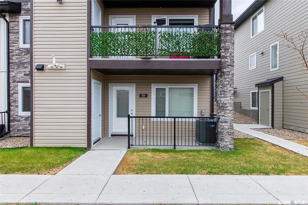 110 Akhtar Bend Saskatoon SK S7W 0Y9