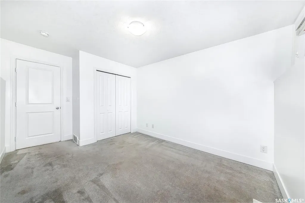 110 Akhtar Bend Saskatoon SK S7W 0Y9