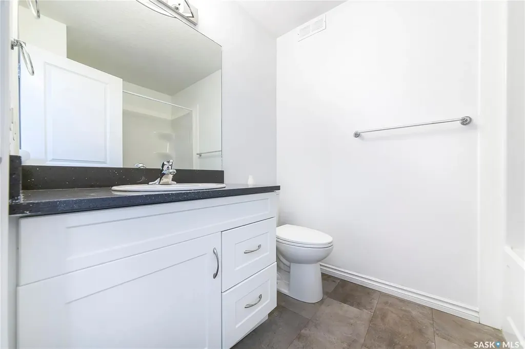 110 Akhtar Bend Saskatoon SK S7W 0Y9
