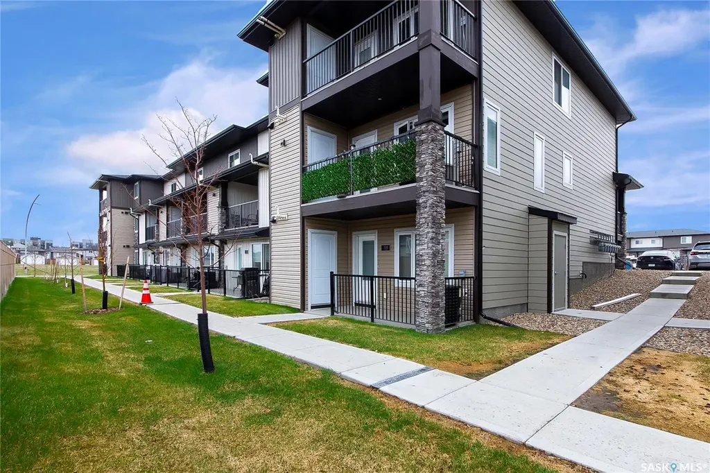 110 Akhtar Bend Saskatoon SK S7W 0Y9