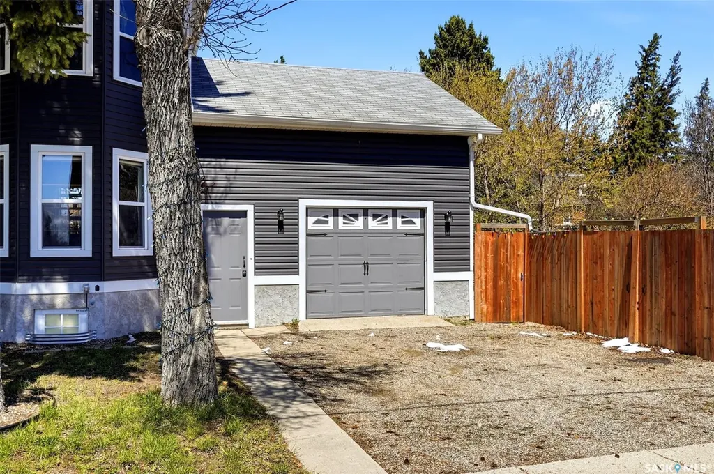 1001 Buxton Street Indian Head SK S0G 2K0