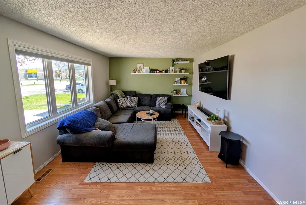 110 Paynter Crescent Regina SK S4X 1H6