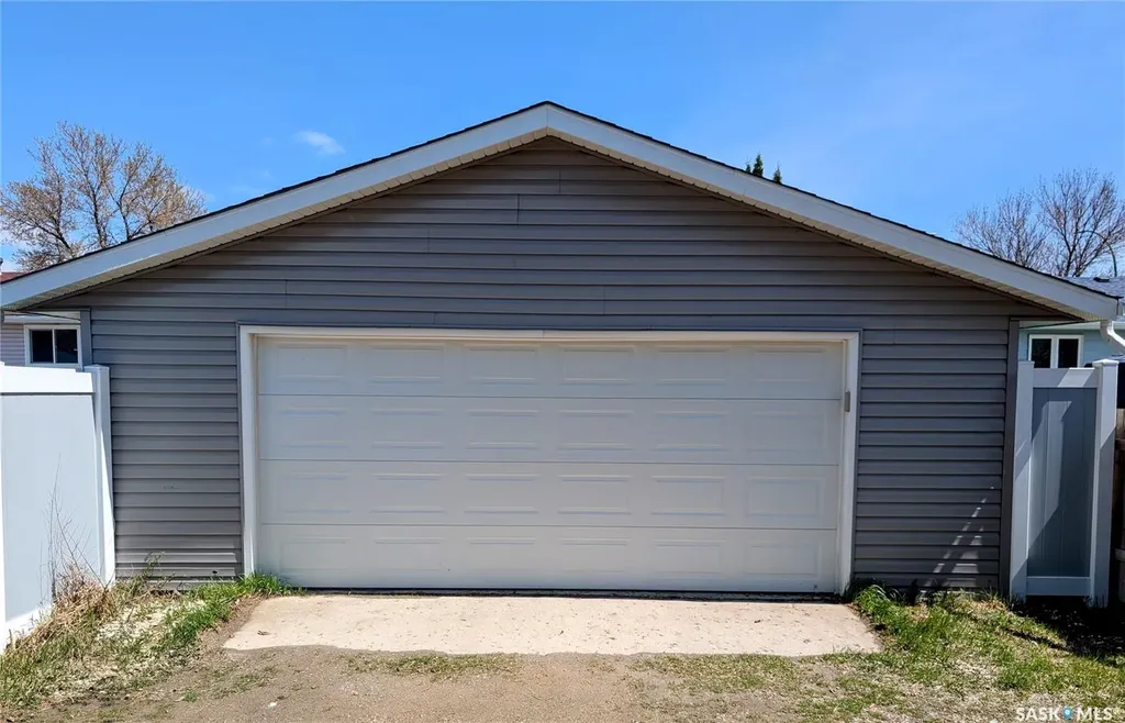 110 Paynter Crescent Regina SK S4X 1H6