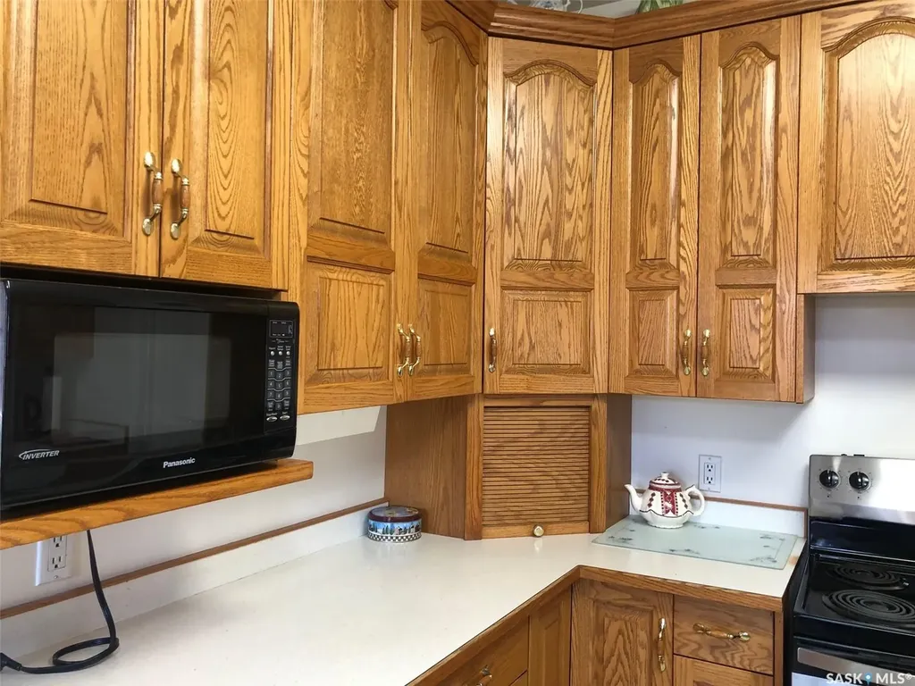 28 Highway Avenue W Preeceville SK S0A 3B0