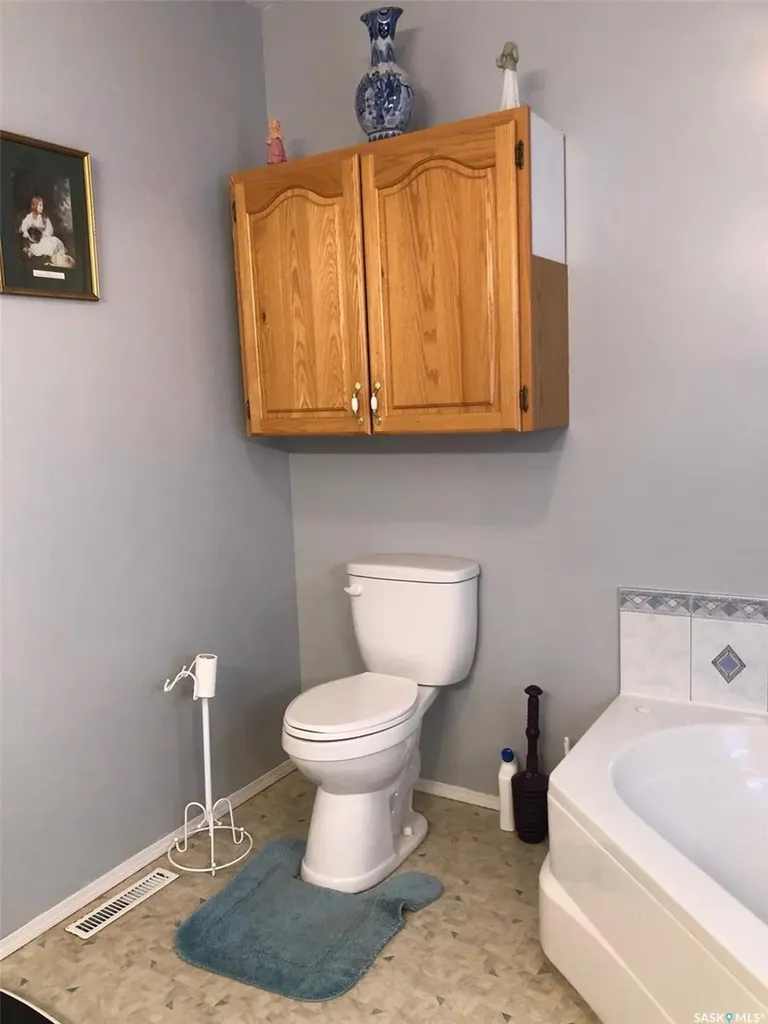 28 Highway Avenue W Preeceville SK S0A 3B0