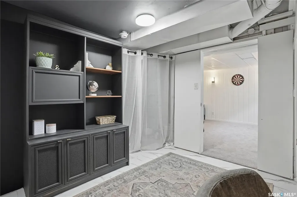 2022 Wascana Street Regina SK S4T 4J7