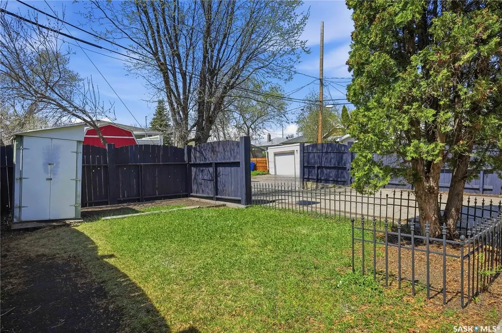2022 Wascana Street Regina SK S4T 4J7