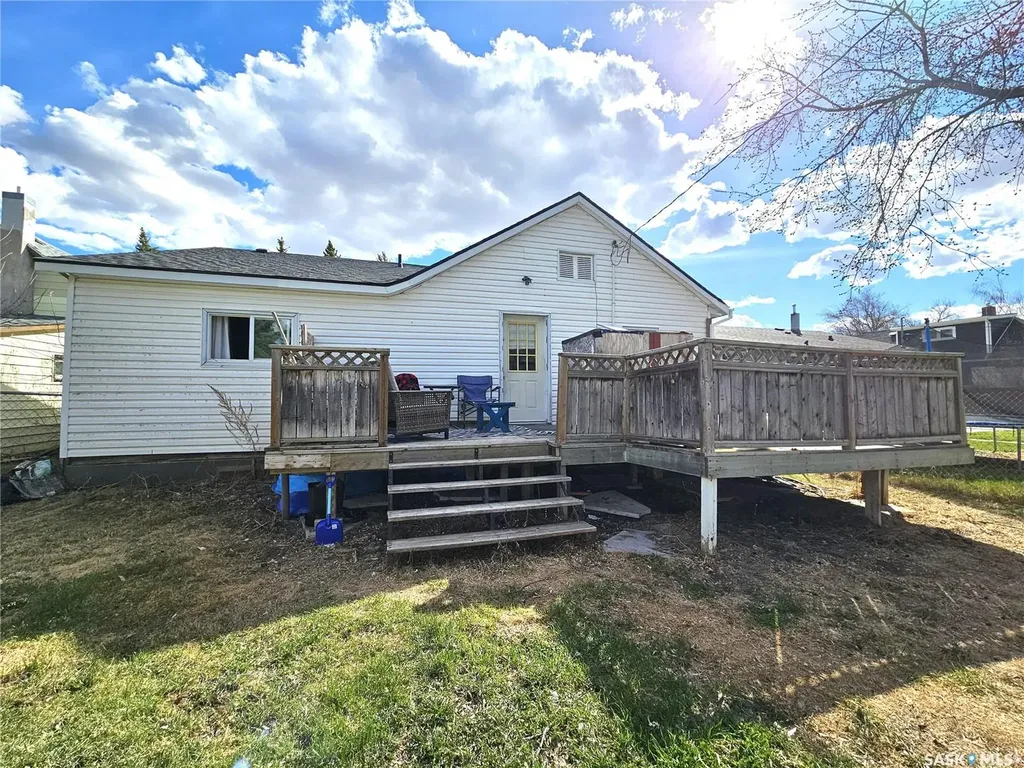 442 6th Avenue W Melville SK S0A 2P0