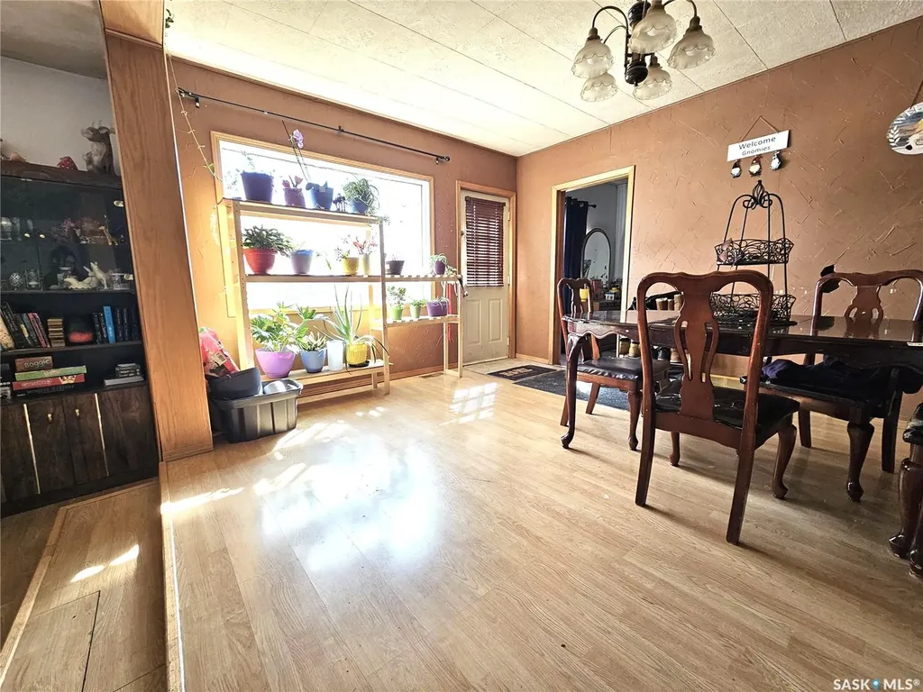 442 6th Avenue W Melville SK S0A 2P0
