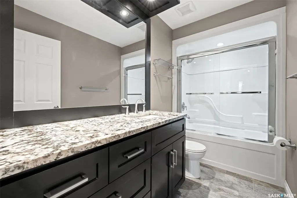 1015 Kenderdine Drive N Regina SK S4X 4H8