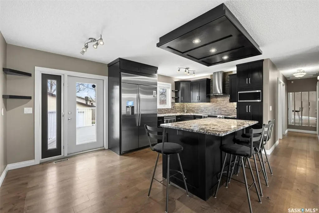 1015 Kenderdine Drive N Regina SK S4X 4H8