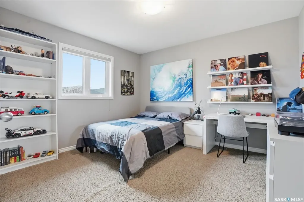 215 Whalley Crescent Saskatoon SK S7T 0E6