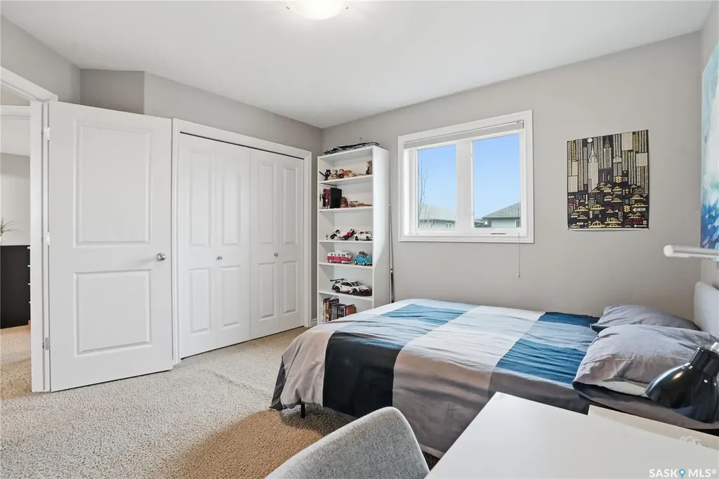 215 Whalley Crescent Saskatoon SK S7T 0E6
