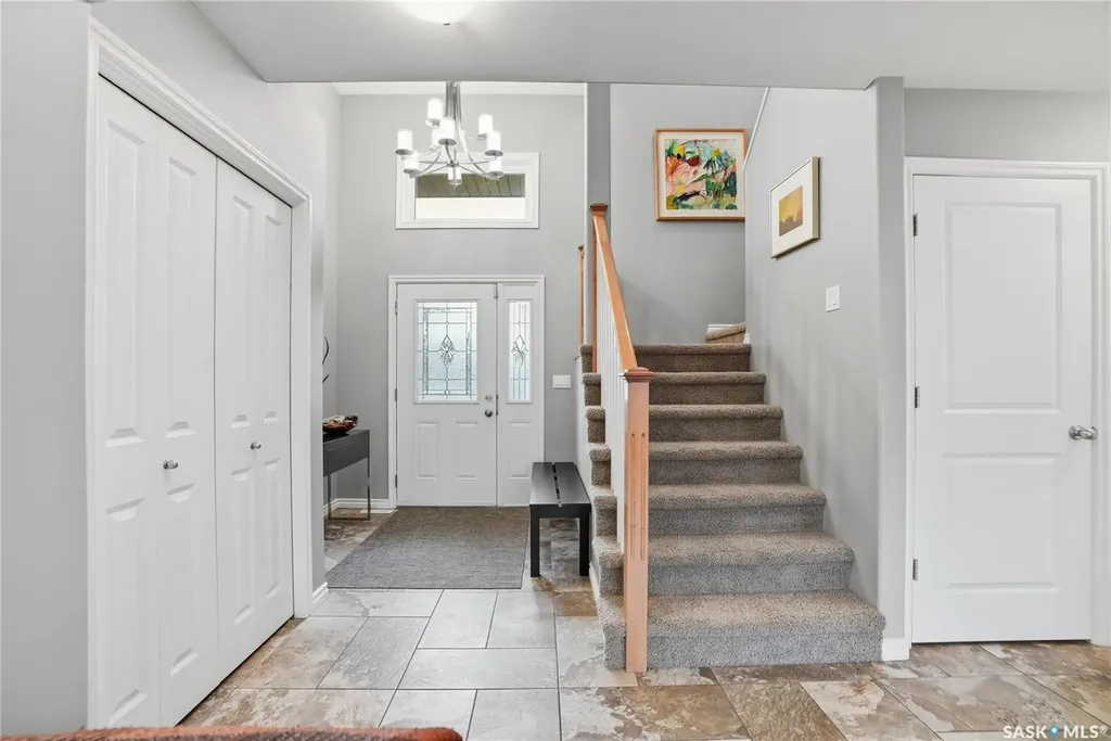 215 Whalley Crescent Saskatoon SK S7T 0E6
