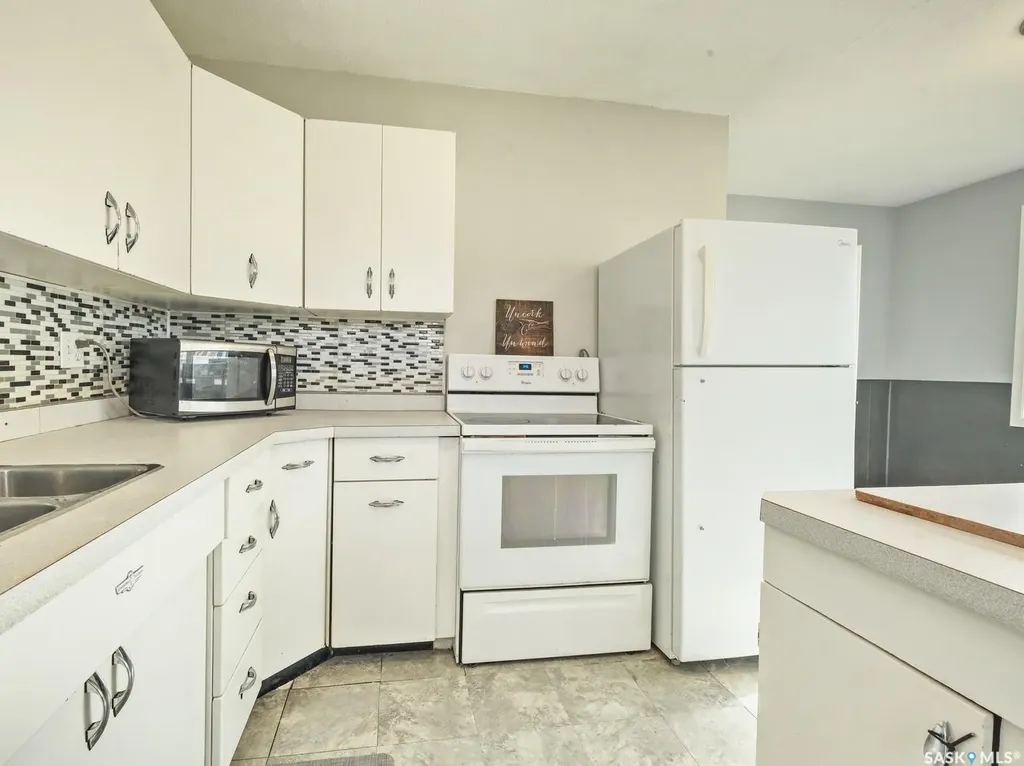304 Young Street Rosetown SK S0L 2V0
