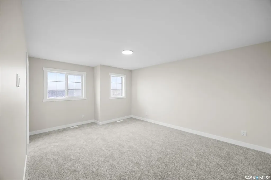 286 Froese Crescent Warman SK S0K 4S3