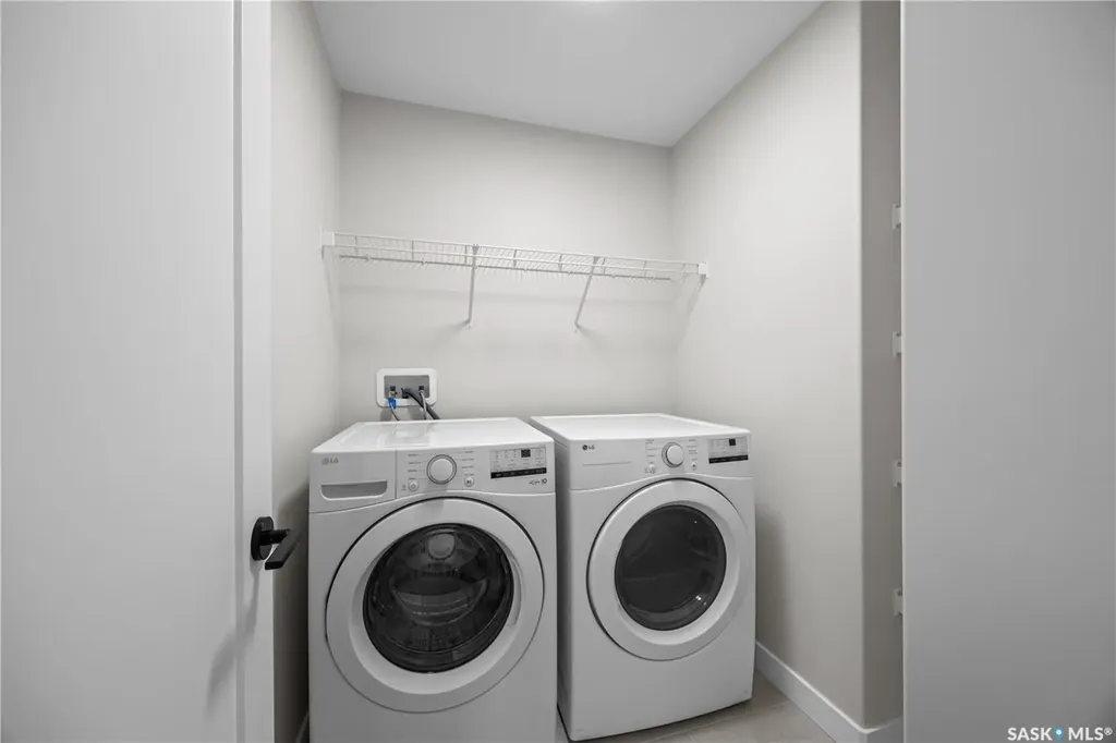 286 Froese Crescent Warman SK S0K 4S3