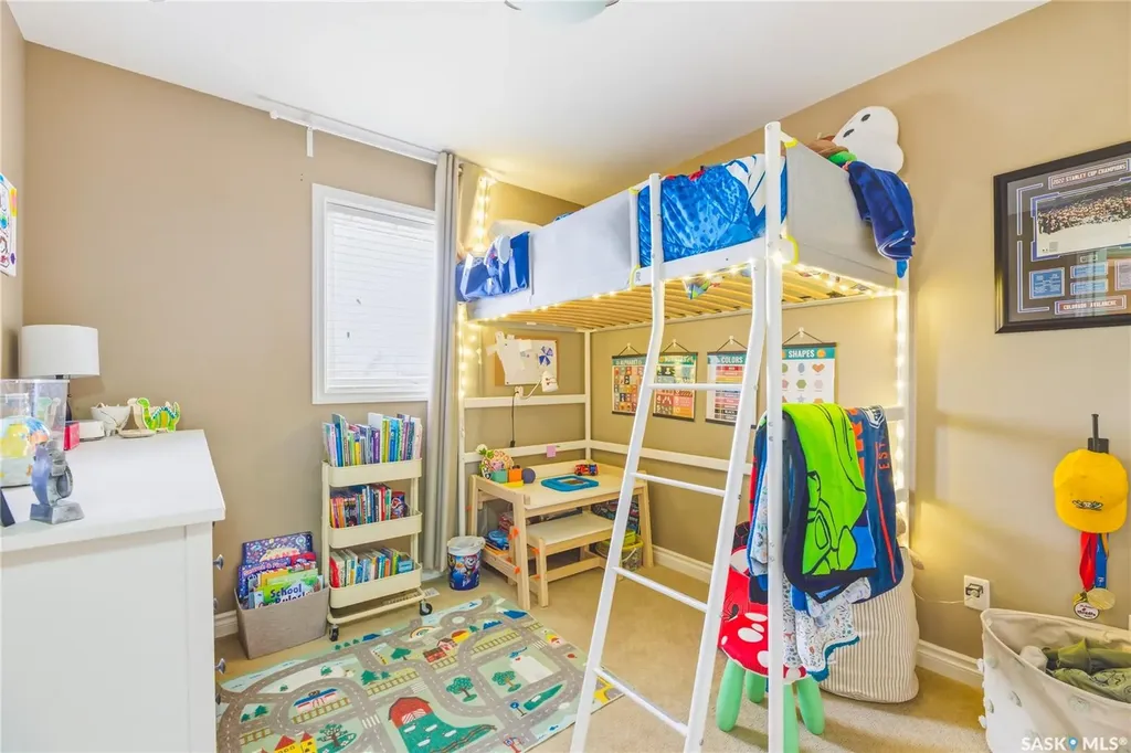 386 Levalley Cove Saskatoon SK S7T 0H5