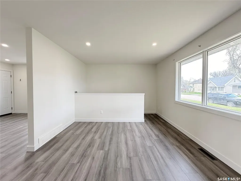 318 Mctavish Street Outlook SK S0L 2N0