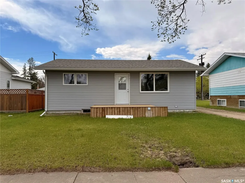 318 Mctavish Street Outlook SK S0L 2N0