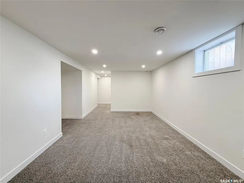 318 Mctavish Street Outlook SK S0L 2N0