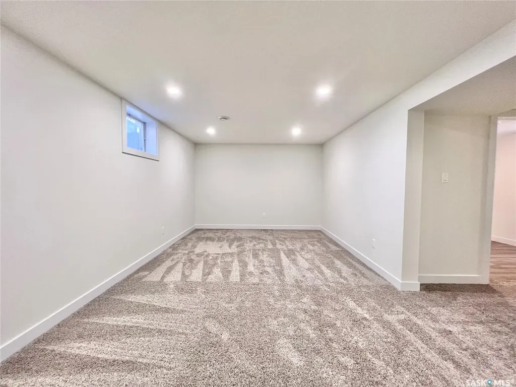 318 Mctavish Street Outlook SK S0L 2N0