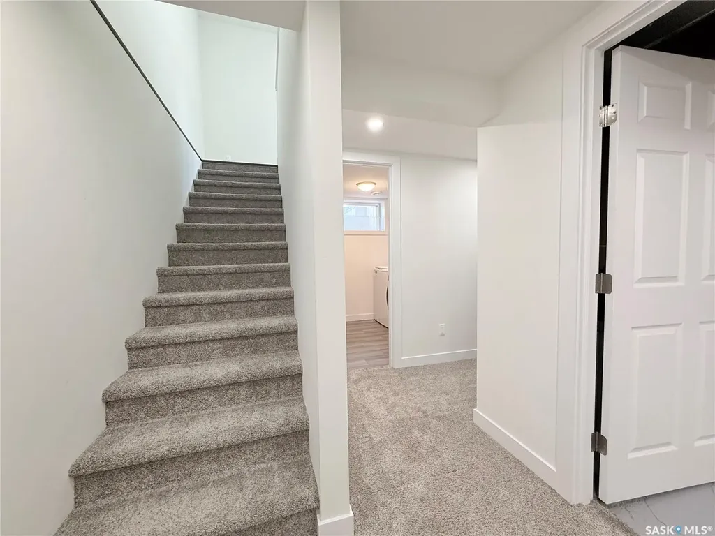 318 Mctavish Street Outlook SK S0L 2N0