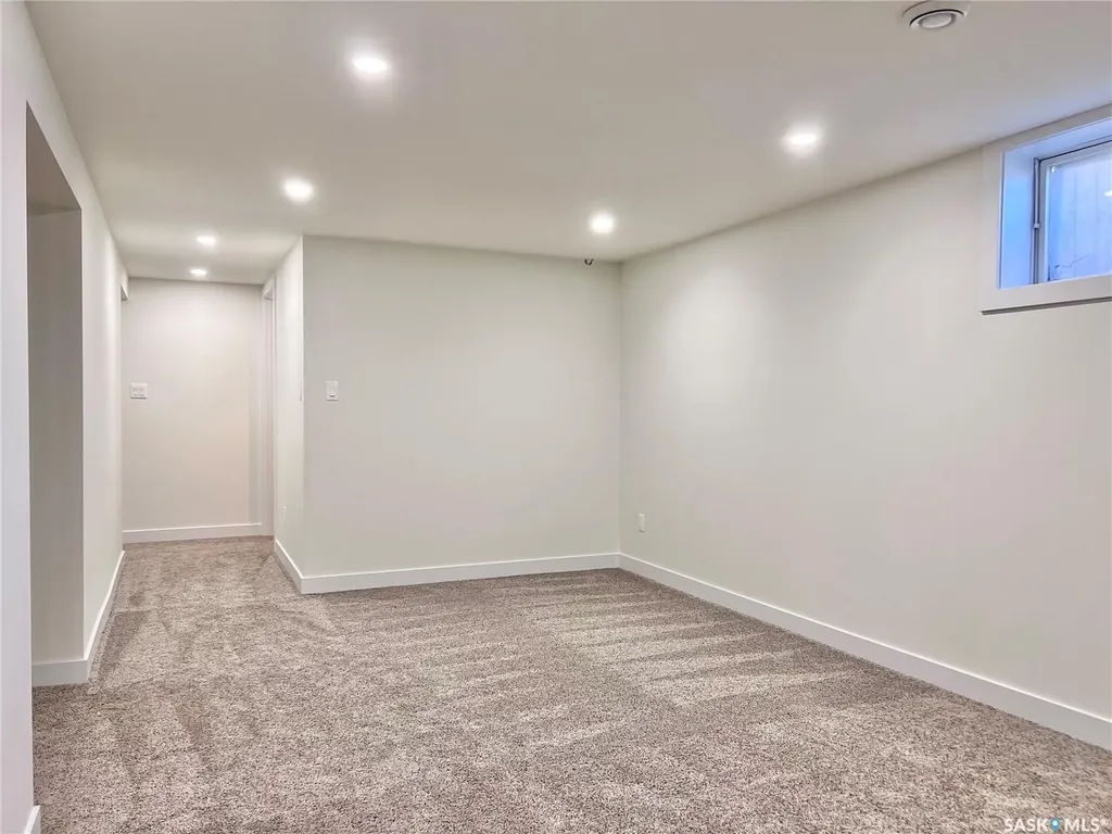 318 Mctavish Street Outlook SK S0L 2N0