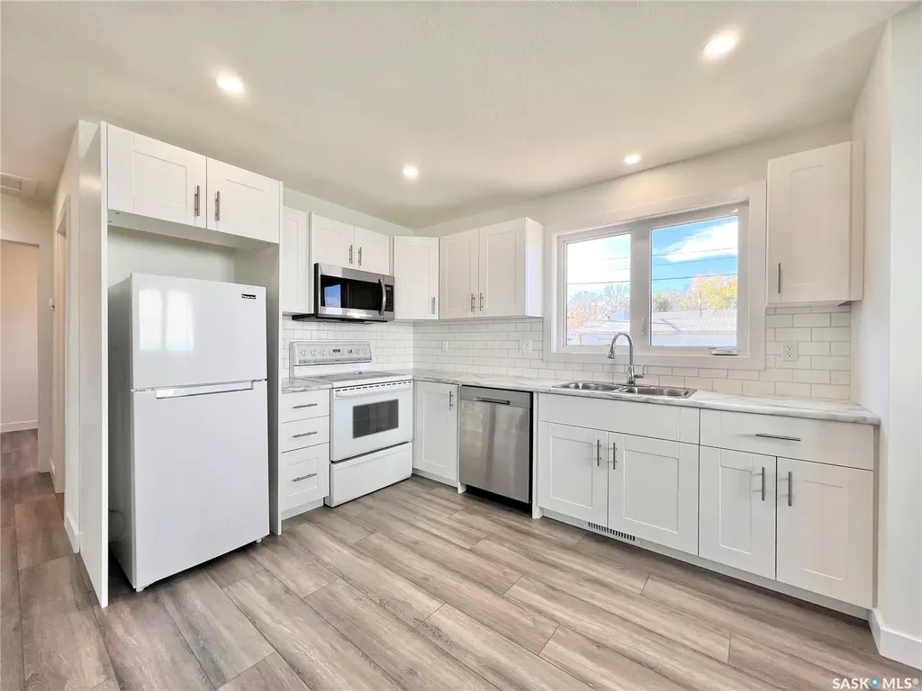 318 Mctavish Street Outlook SK S0L 2N0
