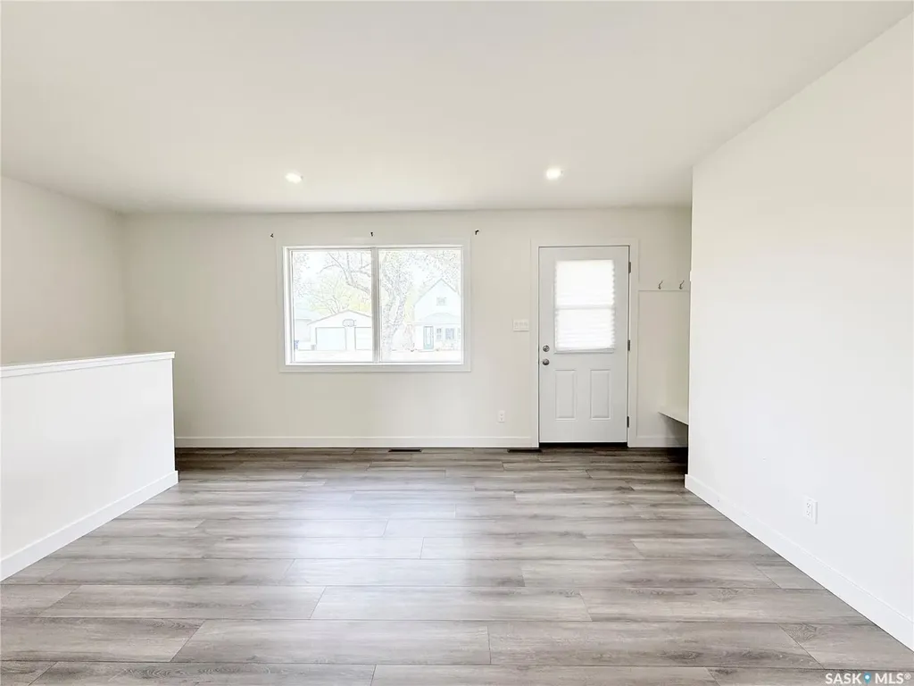 318 Mctavish Street Outlook SK S0L 2N0