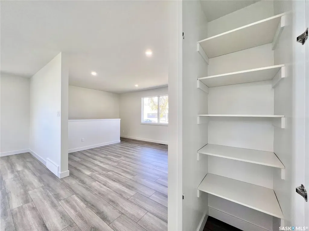 318 Mctavish Street Outlook SK S0L 2N0