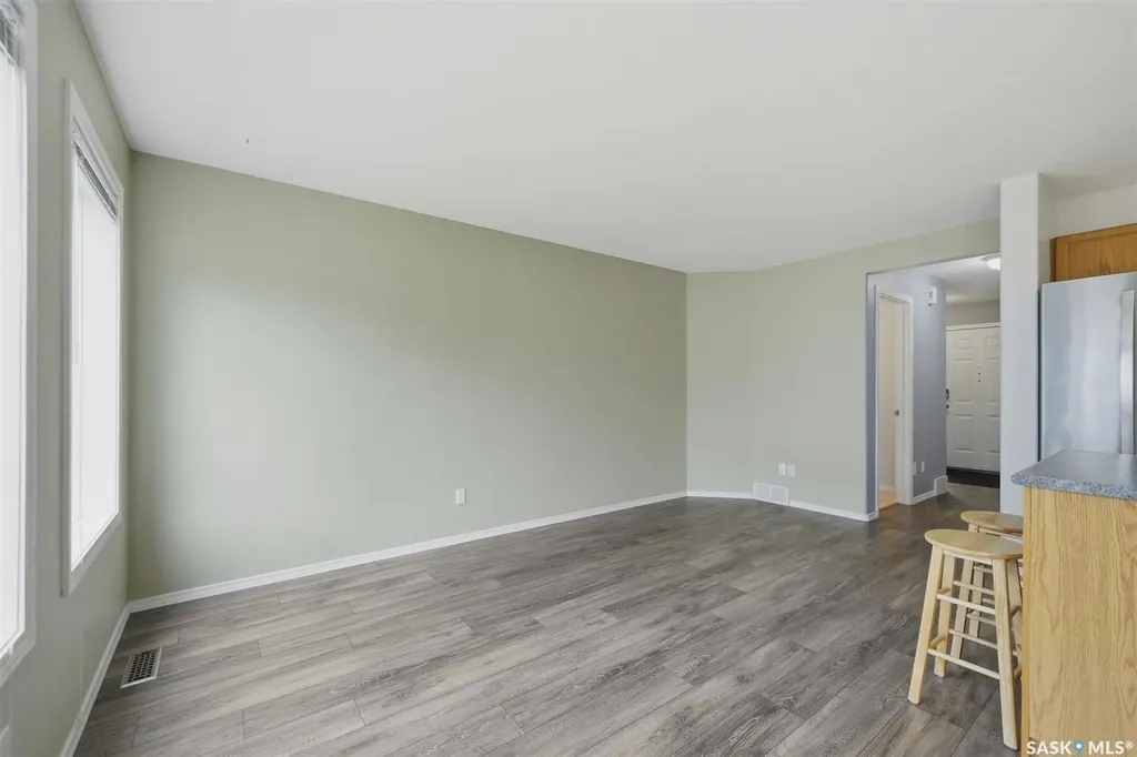 425 Bayfield Crescent Saskatoon SK S7V 1E6