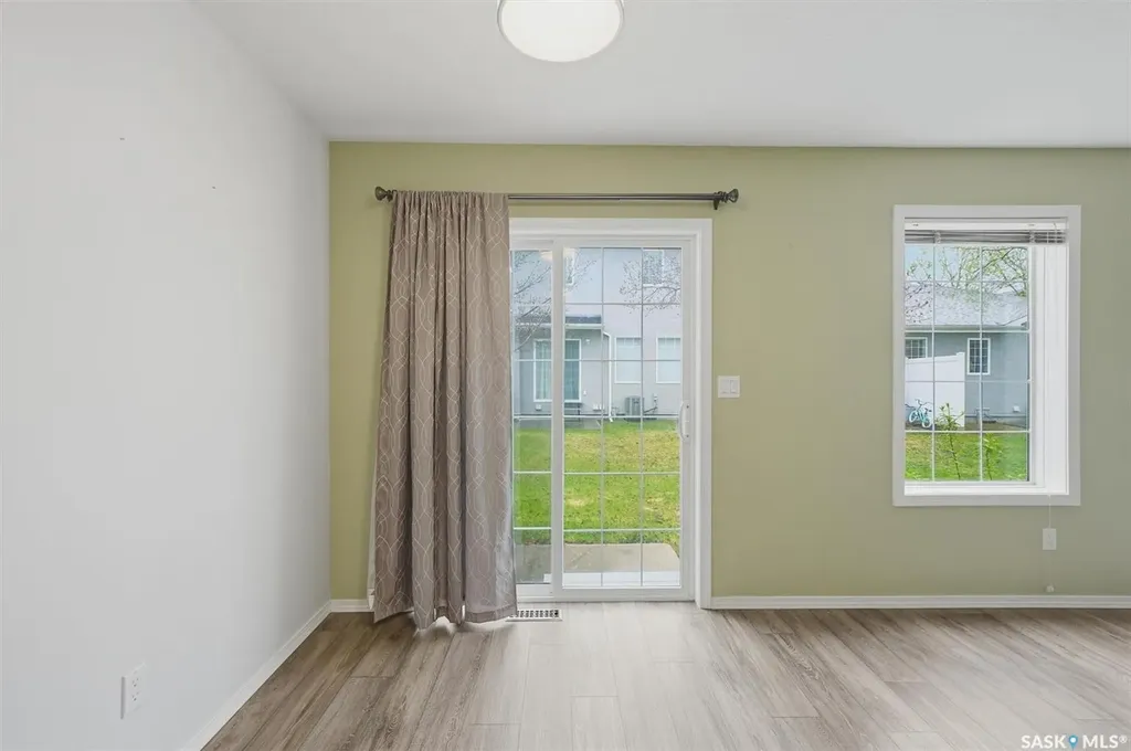 425 Bayfield Crescent Saskatoon SK S7V 1E6