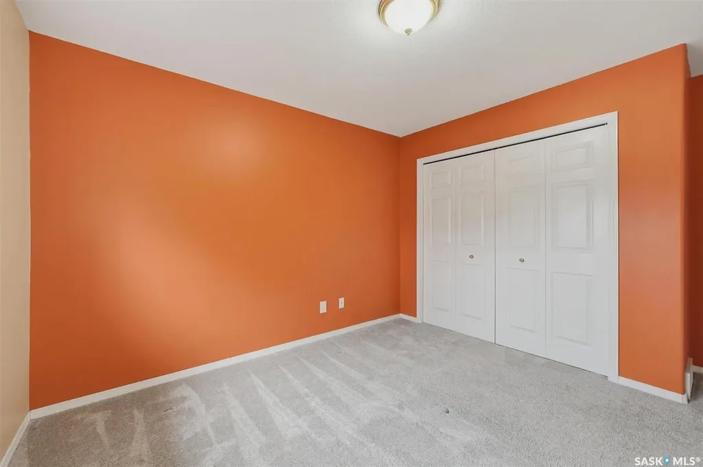 425 Bayfield Crescent Saskatoon SK S7V 1E6