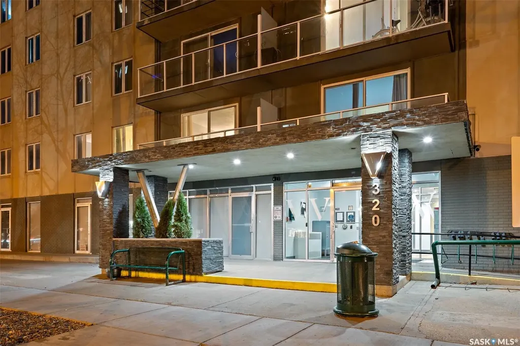 320 5th Avenue N Saskatoon SK S7K 2P5