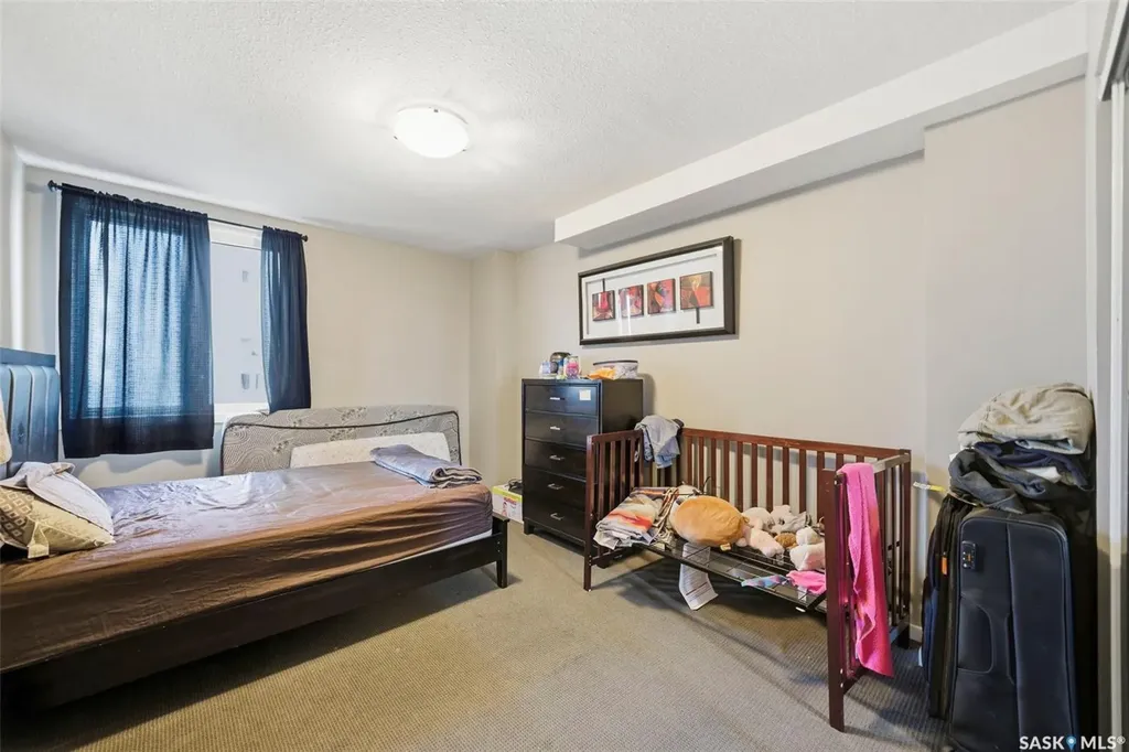 320 5th Avenue N Saskatoon SK S7K 2P5