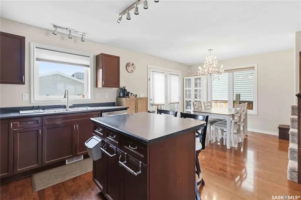 610 Stonebridge Common Saskatoon SK S7K 0M9