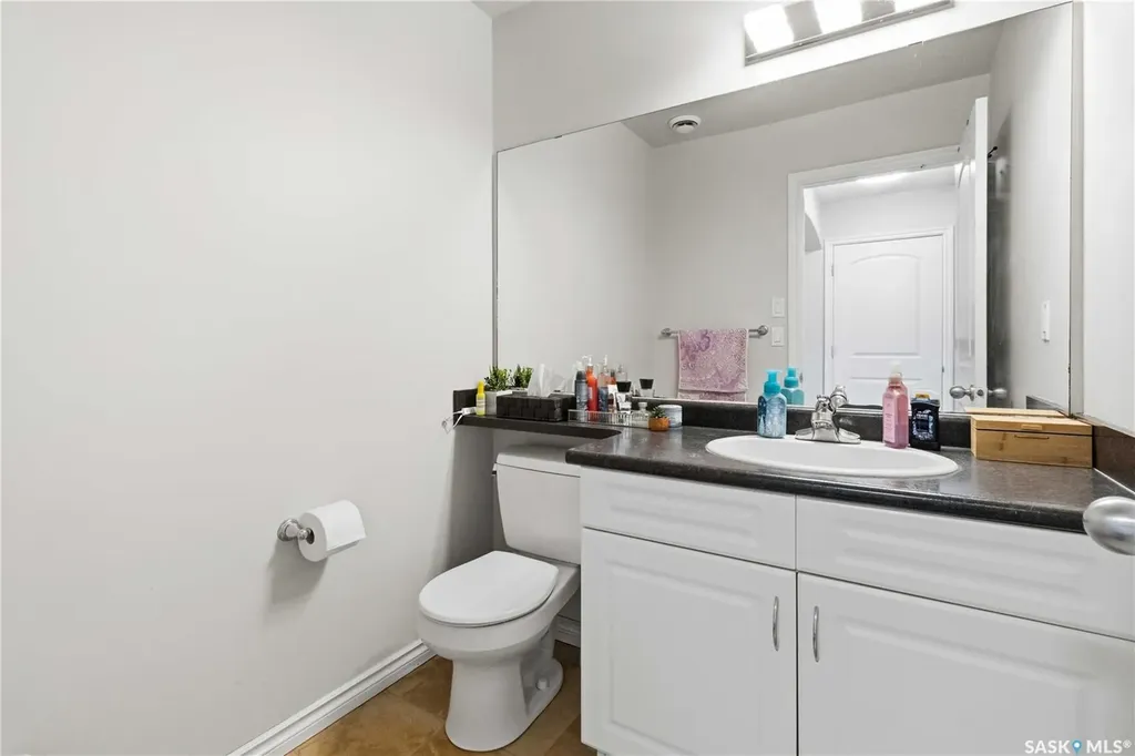 610 Stonebridge Common Saskatoon SK S7K 0M9