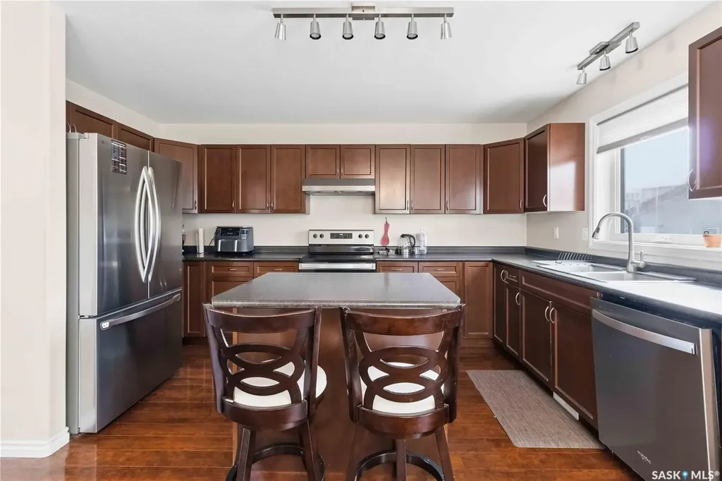 610 Stonebridge Common Saskatoon SK S7K 0M9