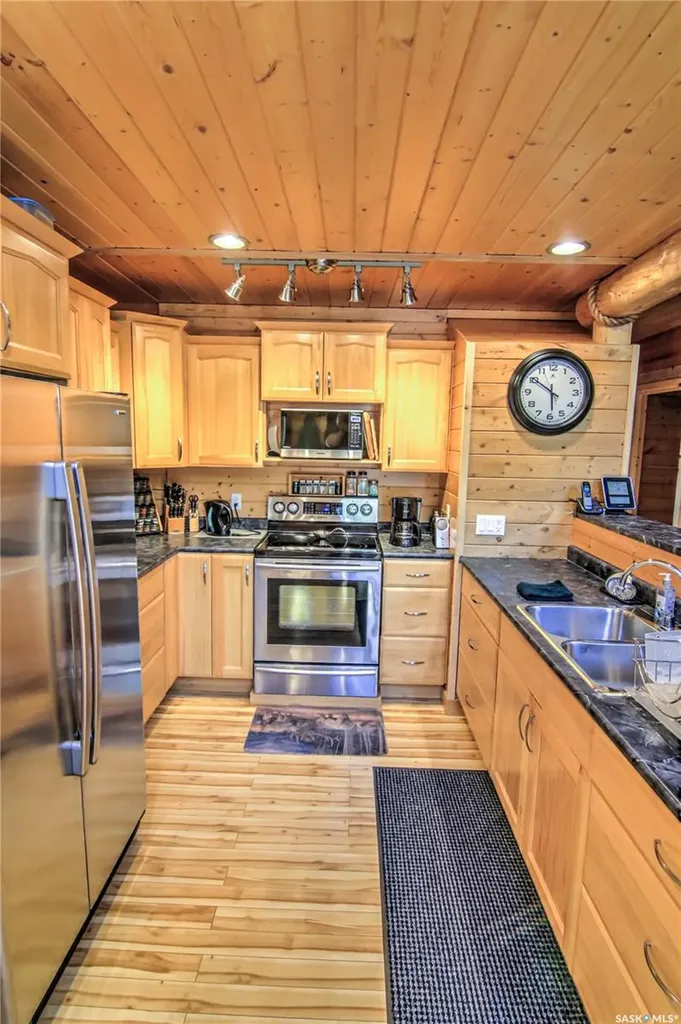 3090 Birch Street Bjorkdale Rm No. 426 SK S0E 0E0
