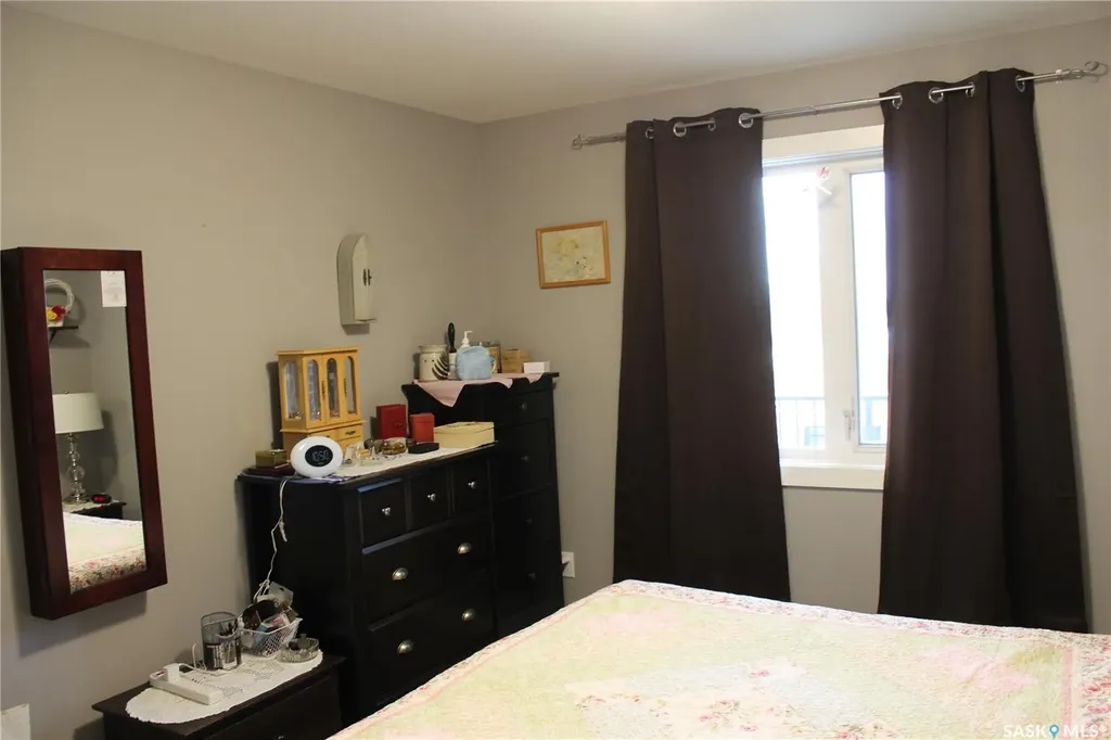 820 5th Street NE Weyburn SK S4H 2V2