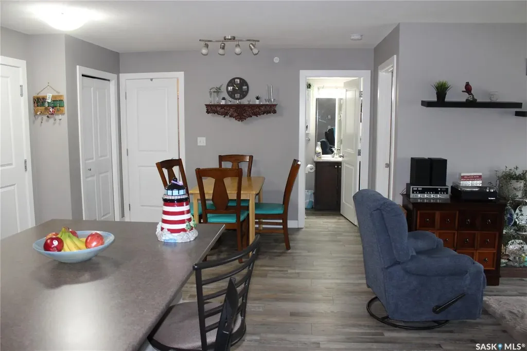 820 5th Street NE Weyburn SK S4H 2V2
