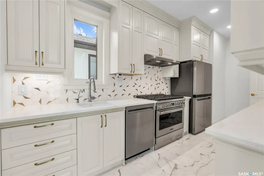 4204 Elderberry Crescent E Regina SK S4V 3V3